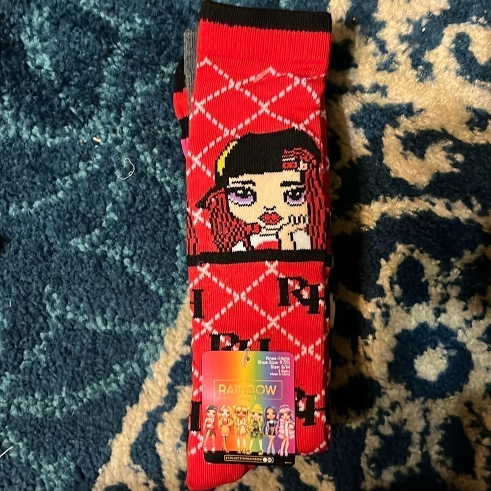NWT Rainbow High 3 pack knee-high socks   Shoe size 9-2.5
